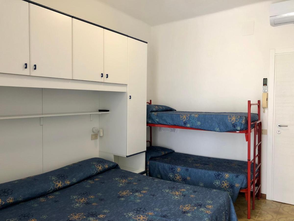 Albergo Elena Garni Καόρλε Εξωτερικό φωτογραφία