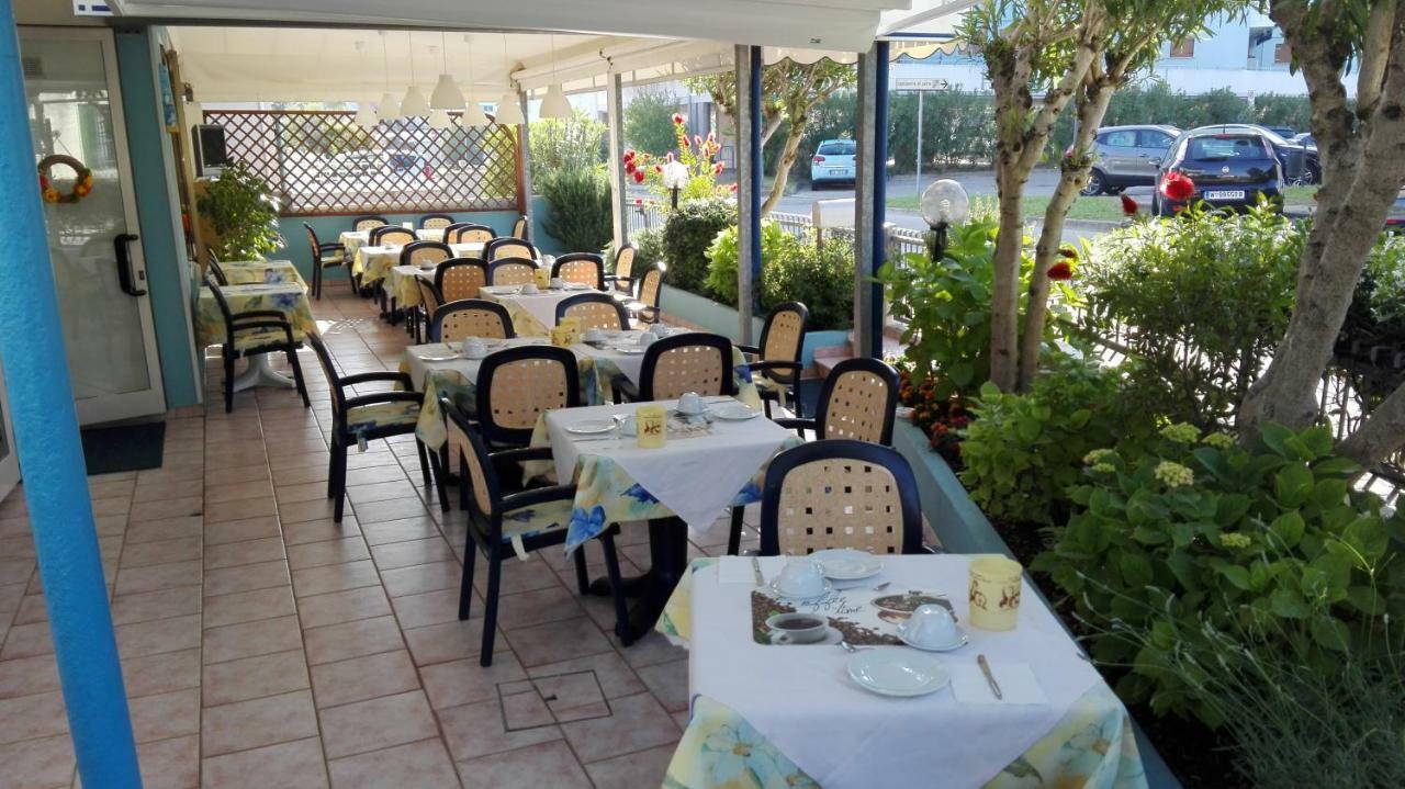 Albergo Elena Garni Καόρλε Εξωτερικό φωτογραφία